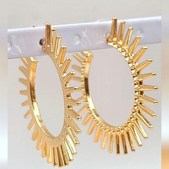 Brown and Cannida Cuff Sun Hoop Earrings, goldtone - Picture 4 of 4